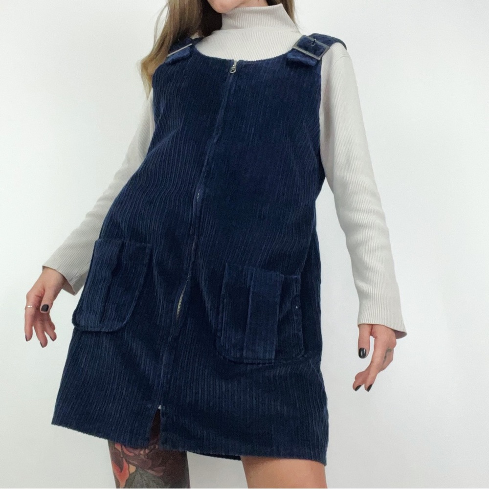 Vintage Corduroy Zip-Front Jumper Mini Dress in Navy | Size M